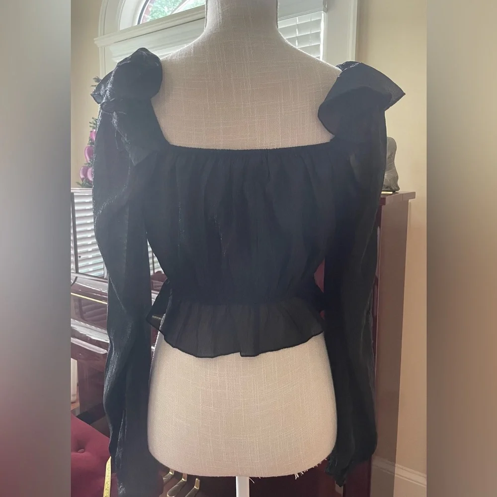 NWOT Black Sparkle Long Sleeve On-Off-Shoulder Crop Top. Small.🖤 - Picture 13 of 13